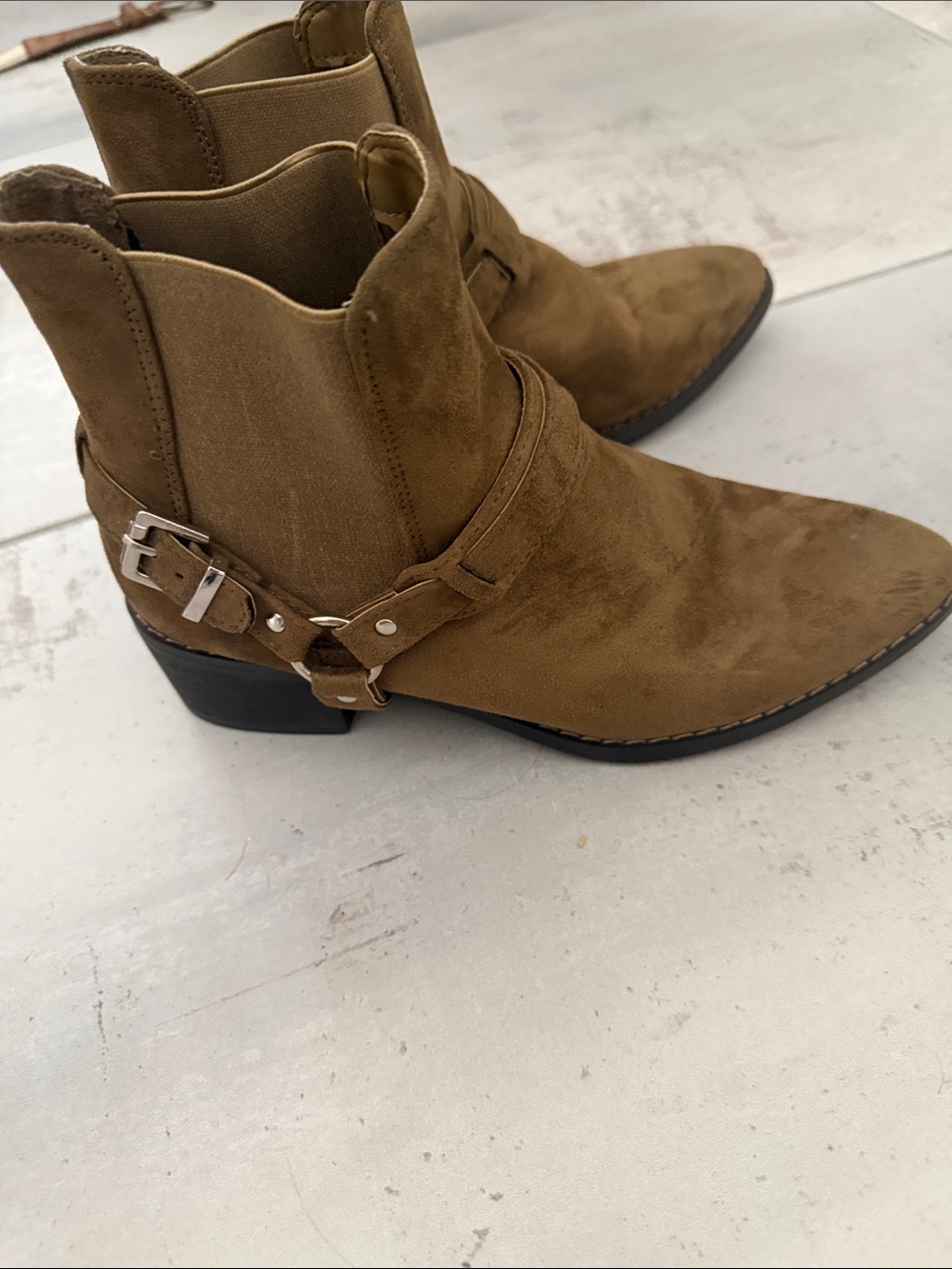 Women Suede Buckle Ankle Boots - Olive/ Brown Size 6